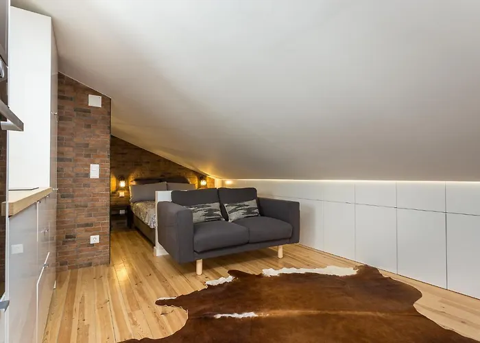 Apartment Lxfactory *